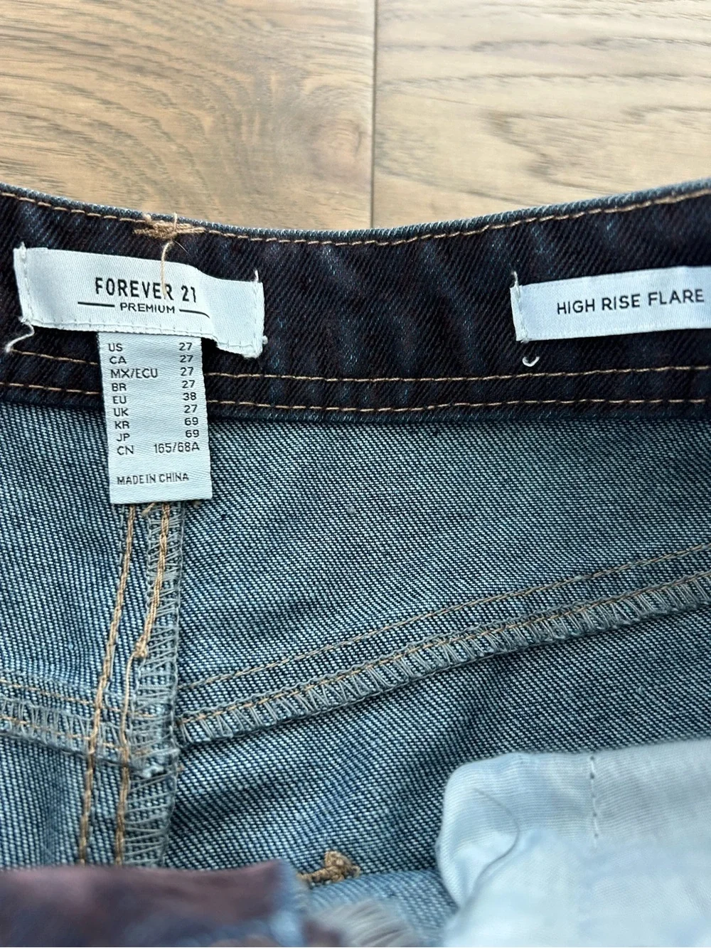 Forever 21 Dark Indigo Flocked High Rise Flare Jeans Size 27